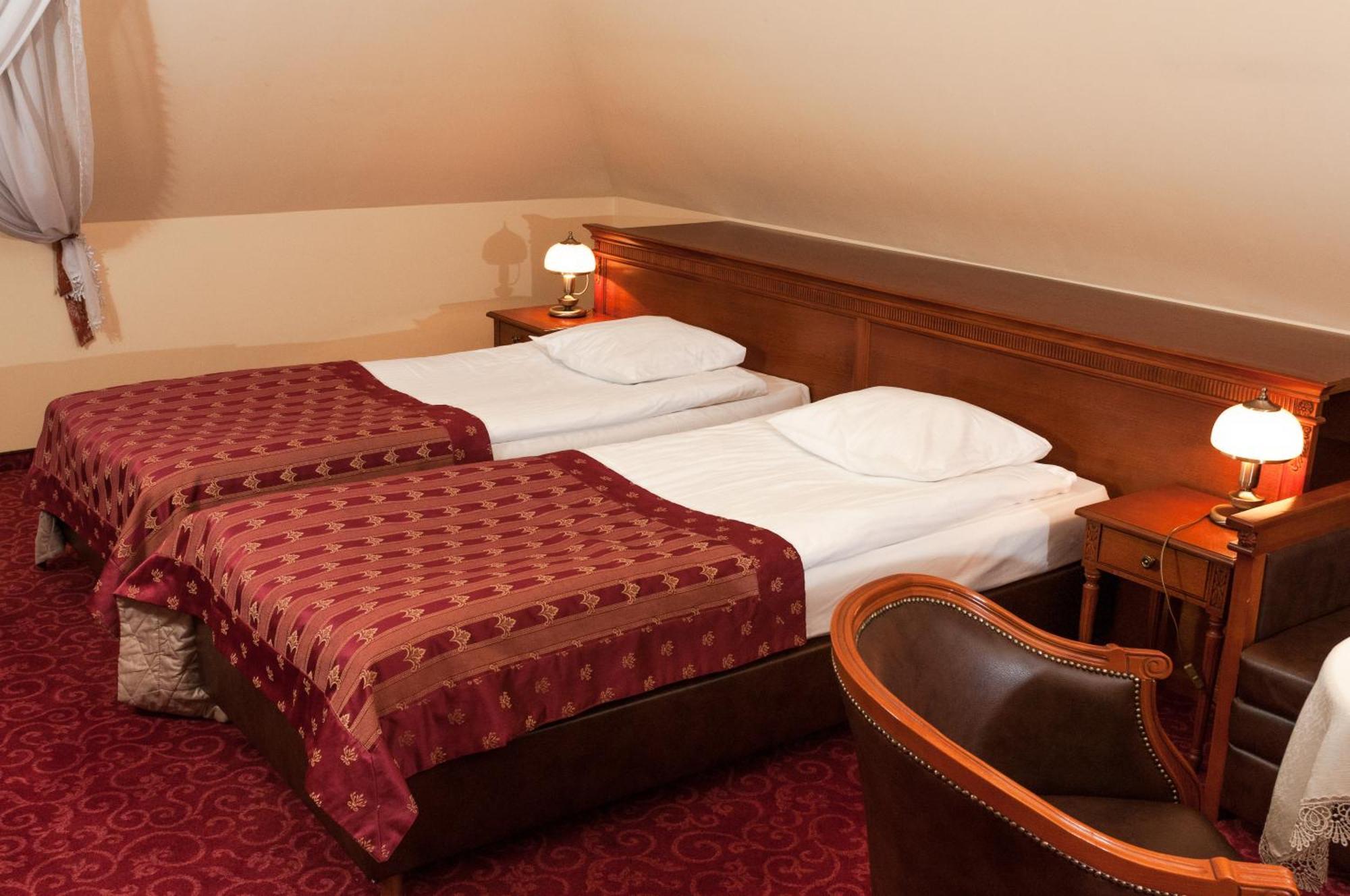 Hotel Korona Сандомир Екстер'єр фото