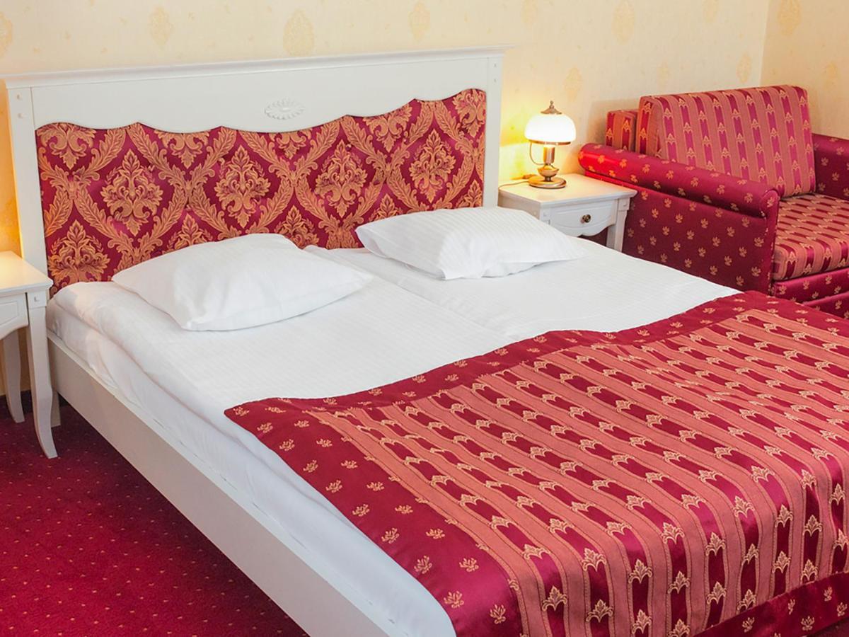Hotel Korona Сандомир Екстер'єр фото