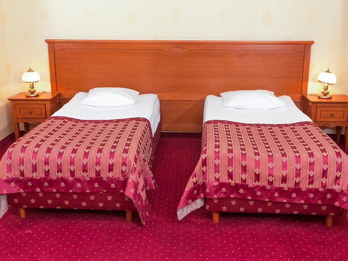 Hotel Korona Сандомир Екстер'єр фото